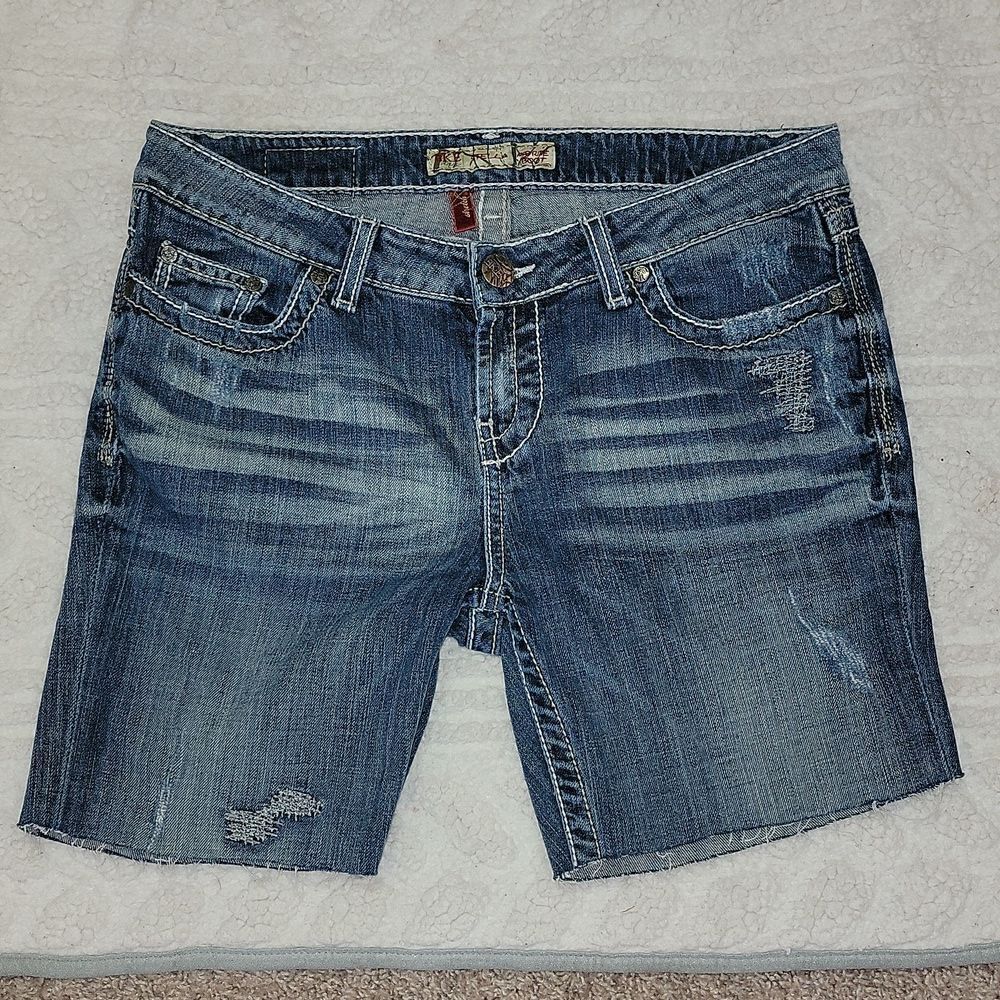 BKE Stella Stretch Mid-Rise Thick Stitch Cut Off Shorts Size 28